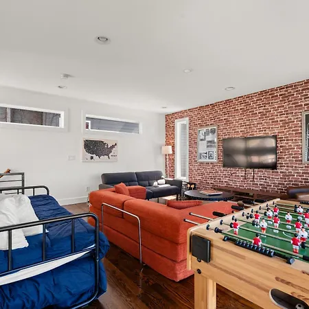 Holiday home Downtown Views With Rooftop Golf Grill And Firepit Only 8min To Broadway
