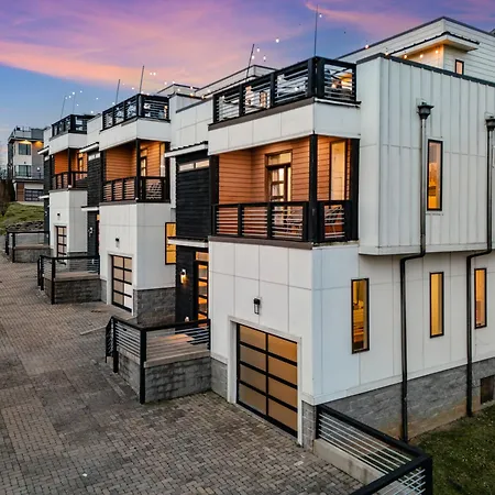 Rooftop Golf Grill And Firepit With Downtown Views Only 8min To Broadway * Nashville