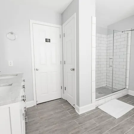 Cozy Retreat 10 Min To Broadway Holiday home Nashville