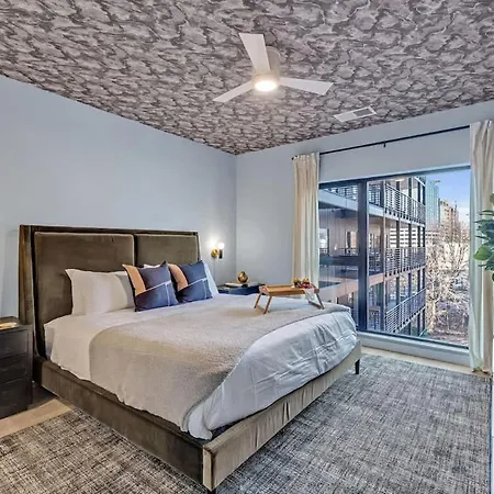 Holiday home Hyve-the Cosmo-walk To Broadway