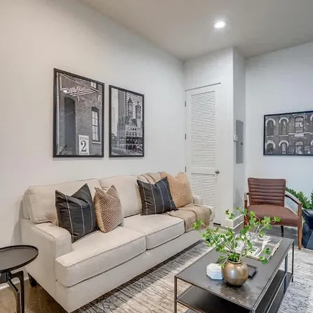 Lofts At 30th - Modern Life - Mins To Broadway Holiday home Nashville