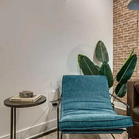 Lofts At 30th - Urban - 6 Mins To Broadway