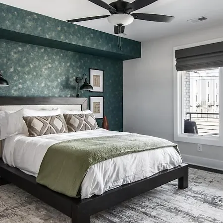 Holiday home Luxe-tennessee Row-heart Of Gulch-mins To Broadway Nashville
