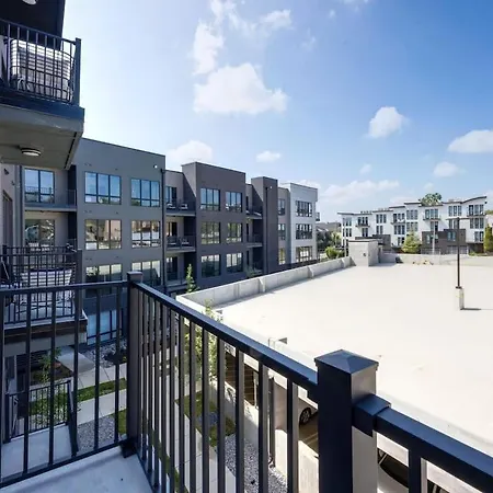 Halcyon - Odyssey - Heart Of Midtown Holiday home *