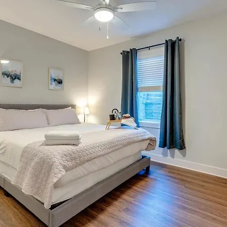 Holiday home Melrose Mix - Rooftop Deck - 5 Mins To Broadway