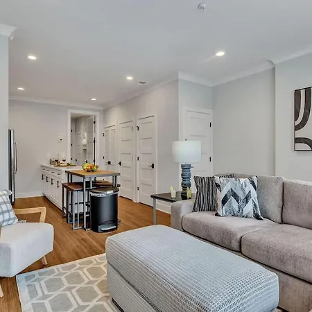 Holiday home Melrose Mix - Rooftop Deck - 5 Mins To Broadway
