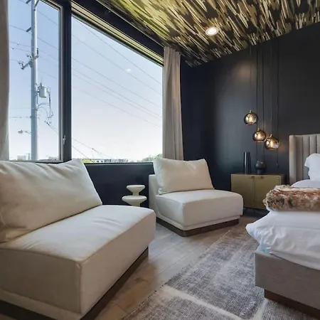 Luxe-elevate-modern Luxury-stunning Views * Nashville