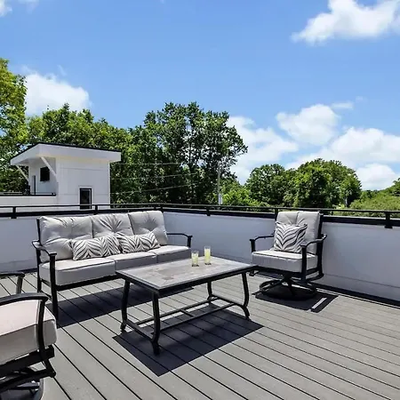 Soprano - Private Rooftop - 8 Mins To Broadway * Nashville