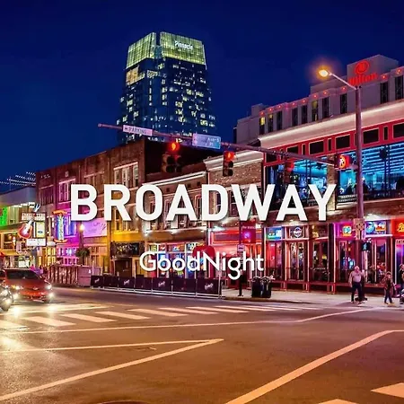 Holiday home Soprano - Private Rooftop - 8 Mins To Broadway Nashville
