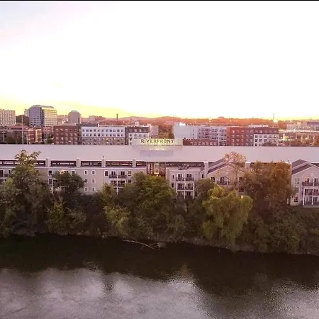 Riverfront Near Downtown Apartment Nashville