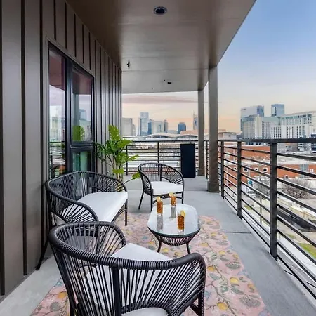 Hyve-the Dolly Parton Experience-private Balcony Holiday home