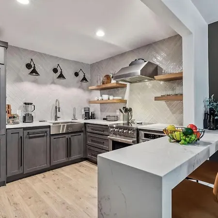 Holiday home Lyric Loft - Music Row - 4 Mins To Broadway *