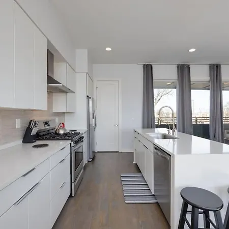 Notes - Sleeps 8 - Mins To Broadway! Nashville