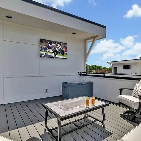 Resonant - 2 Townhomes - 2 Private Rooftop Decks Nashville