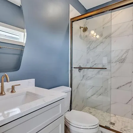 Resonant - 2 Townhomes - 2 Private Rooftop Decks * Nashville