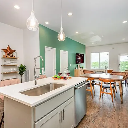 Holiday home Double Time - Ping-pong Table - Mins To Germantown