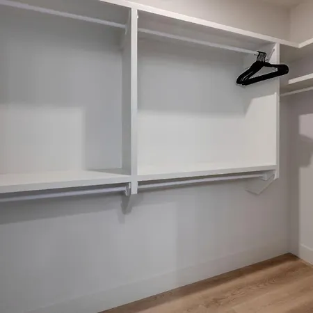 Reverb - Odyssey - Pool & Gym - Heart Of Midtown Holiday home *
