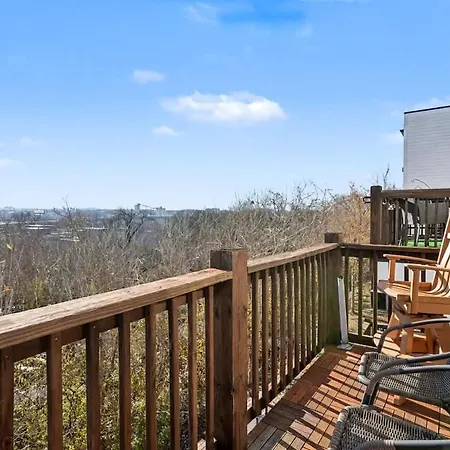 Holiday home Skyline View-patio & Fire Pit-mins To Germantown *