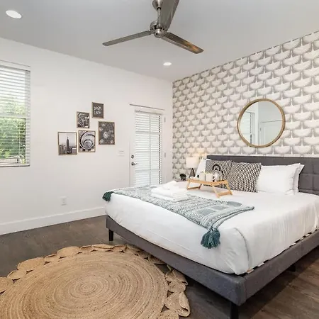 Holiday home Double Time - Ping-pong Table - Mins To Germantown