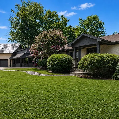 Copperline Ranch 60 Acre Estate Former Kenny Rogers Holiday home Nashville