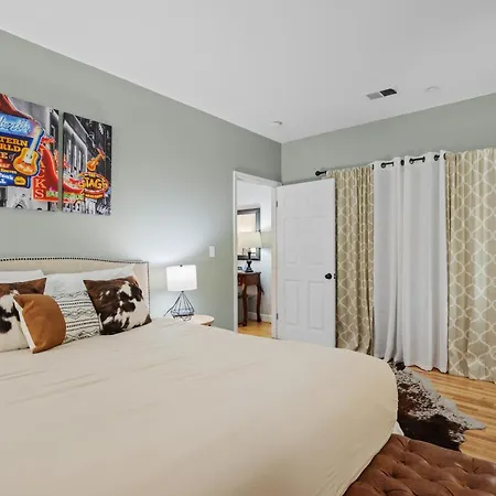 Apartment Historic Honky Tonk Hideaway Nashville