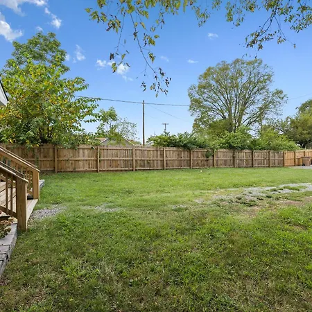 Apartment Vibey Unit In Duplex Nashville