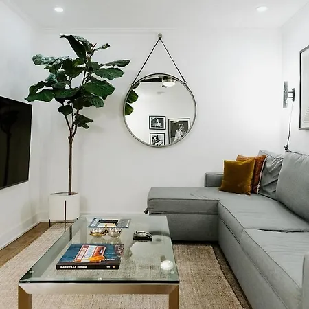 The Vinyl At Music Row - 1 Bedroom Apartment
