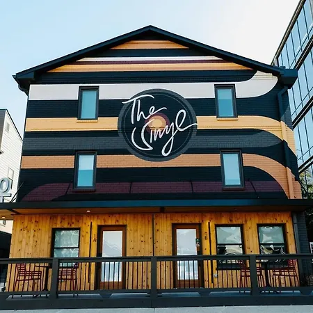 The Vinyl At Music Row - 1 Bedroom Apartment
