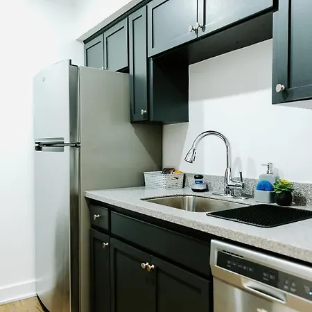 The Vinyl At Music Row - 1 Bedroom *