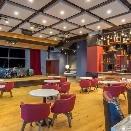 Hotel Cambria Downtown Nashville