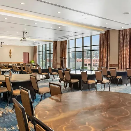 Cambria Downtown Hotel Nashville