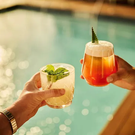 Hotel W 5*
