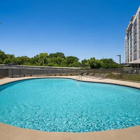 La Quinta By Wyndham Airport/opryland 3*