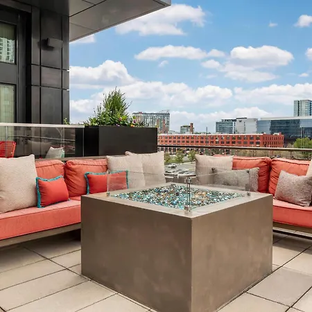 Hotel Cambria Downtown Nashville