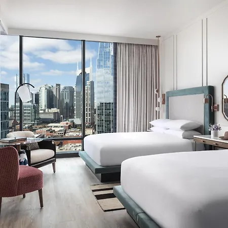 Hyatt Centric Downtown 4*