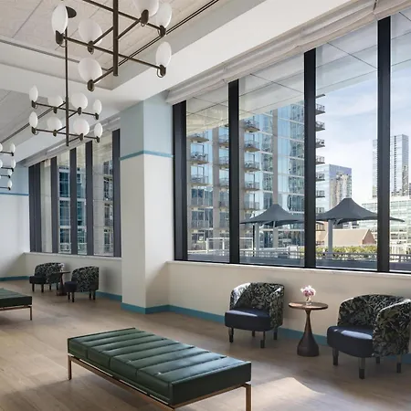 Hyatt Centric Downtown 4*