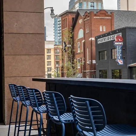 Hotel & Downtown - Broadway By Ihg 3*