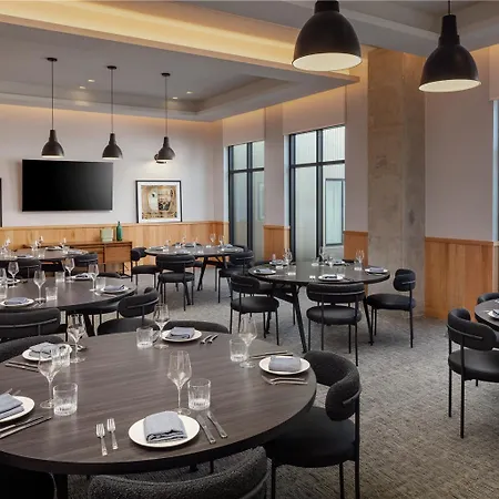 Canopy By Hilton Downtown The Gulch Hotel Nashville