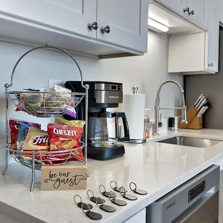 The Majestic Lofts Apartment *
