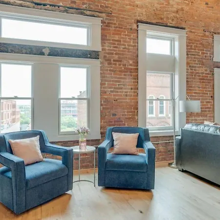 The Majestic Lofts Apartment *