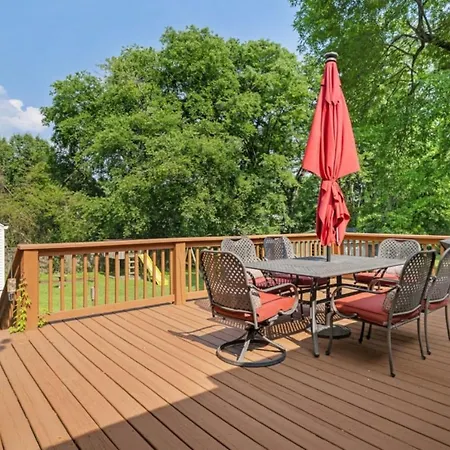 Inglewood East - Large Yard & Private Deck - Free Parking Nashville