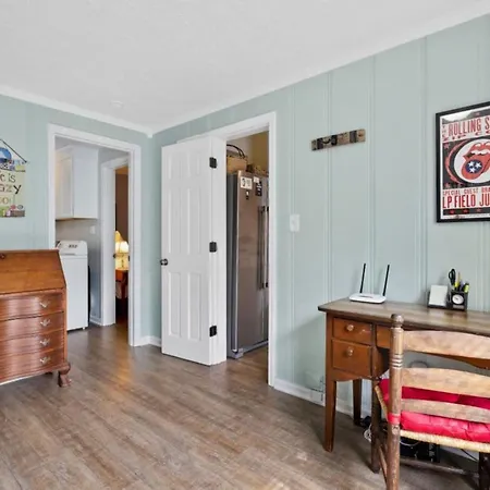Inglewood East - Large Yard & Private Deck - Free Parking * Nashville
