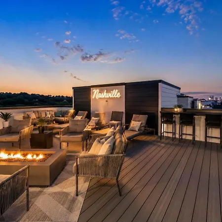 Rooftop Skyline Views Dt Nash Sleeps 12 * Nashville