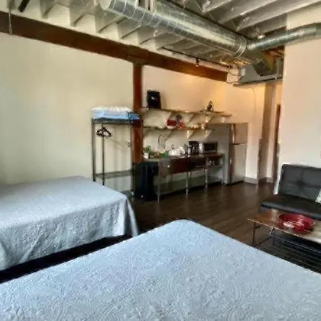Downtown - Adults Only * Nashville