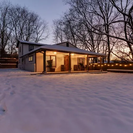East One Level With Big Yard Holiday home *