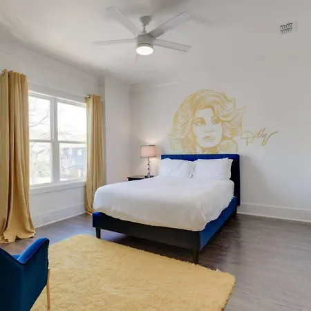 The Mural House, 11 Bed Group Hq ,near The Gulch