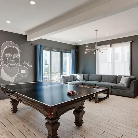 The Mural House, 11 Bed Group Hq ,near The Gulch Holiday home *
