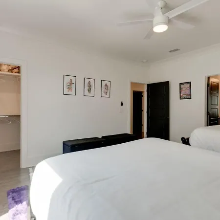 The Mural House, 11 Bed Group Hq ,near The Gulch Holiday home *