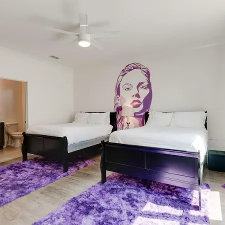 Holiday home The Mural House, 11 Bed Group Hq ,near The Gulch