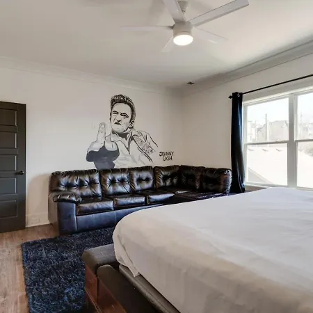 Holiday home The Mural House, 11 Bed Group Hq ,near The Gulch *